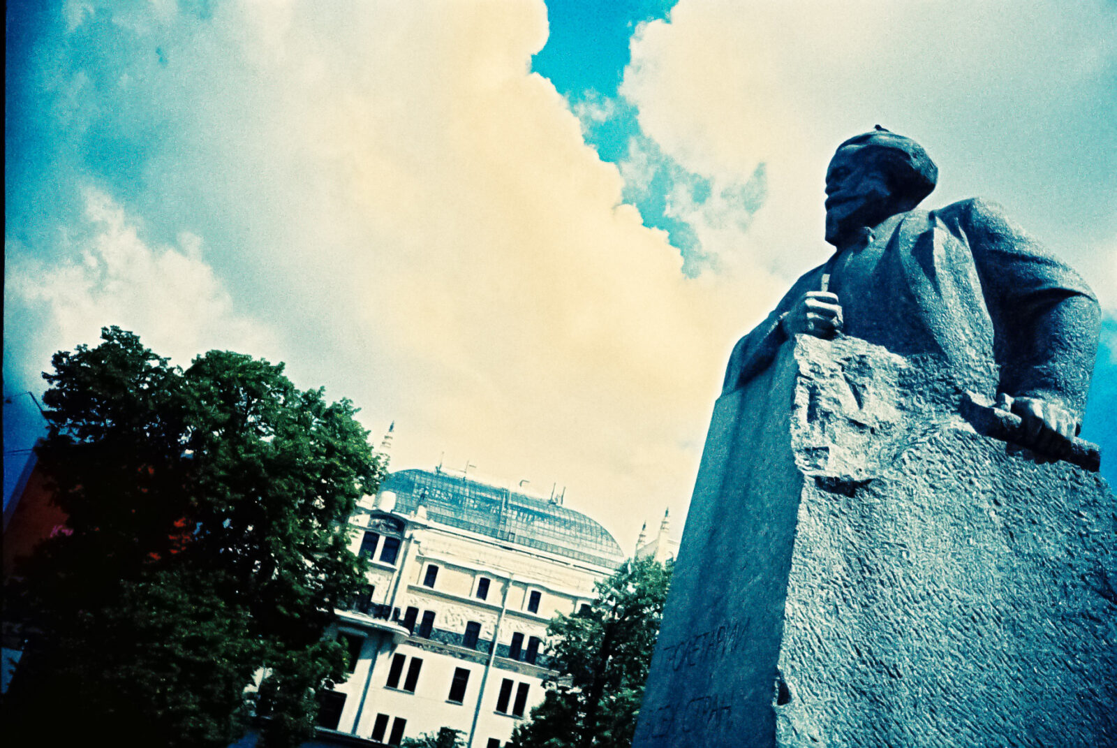 instaCDV 11 Russia roll03 Moscow KarlMarx 1090005